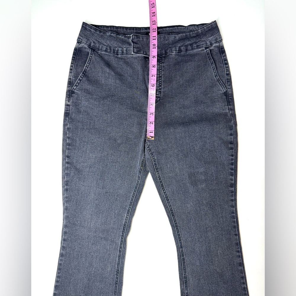 Zoe + Phoebe Women’s High Rise Slim Boot Jeans Size- 12 - Picture 5 of 11